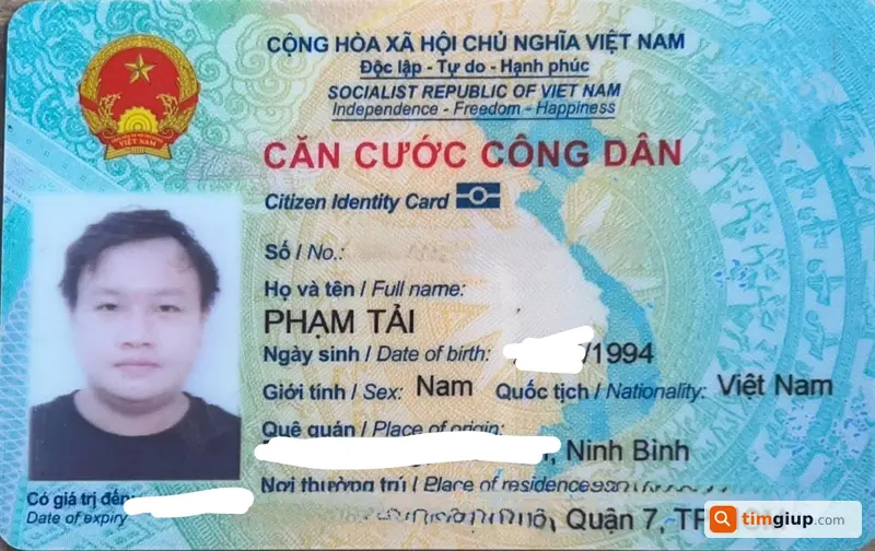 Tìm ví và giấy tờ tên Phạm Tải rơi tại Quận 5