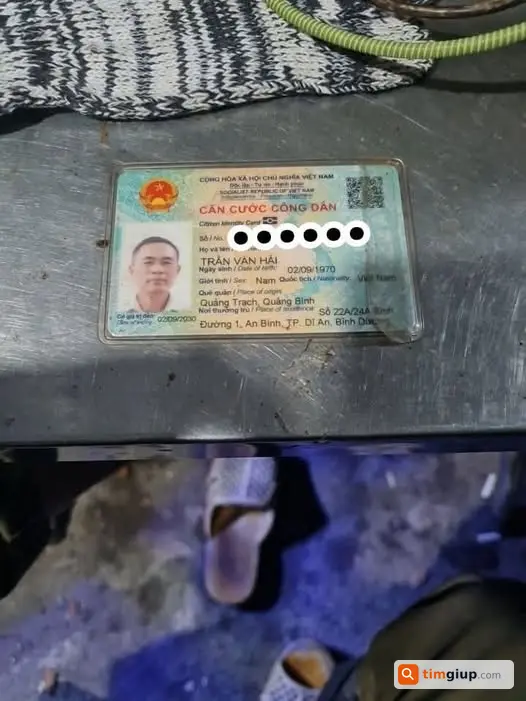 Tìm Ví Nâu Chứa CCCD Và Bằng Lái Xe Bị Đánh Rơi