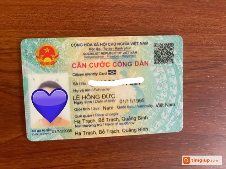 Tìm Ví Nam Màu Đen Rơi Tại Đường Lê Ngô Cát, Huế