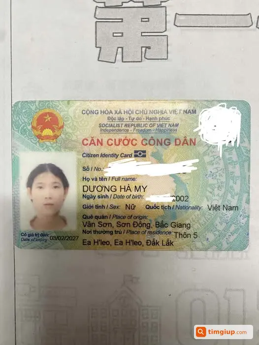 Ví Tiền Đen Kèm CCCD Và Giấy Tờ Xe Bị Rơi Ở Bình Trưng