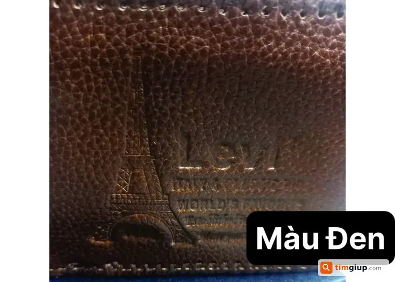 Tìm ví da đen logo Levi’s hình tháp Eiffel rơi cao tốc Bắc Ninh