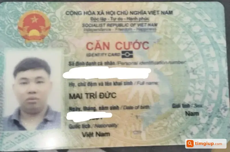 Rơi Ví Màu Đen Xám Có Giấy Tờ Tên Mai Trí Đức Tại TP.HCM