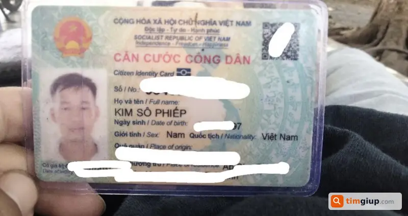 Tìm bóp giấy tờ tên Kim Sô Phiếp rơi Ninh Kiều Cần Thơ