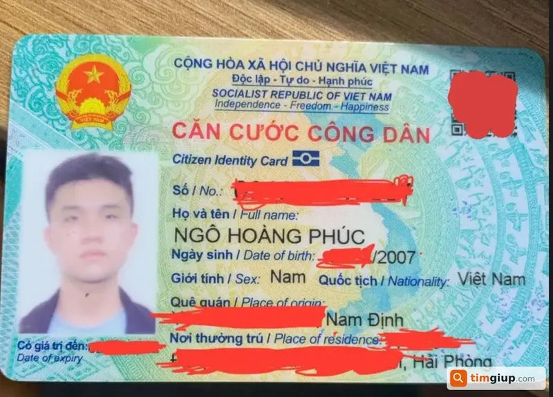 Tìm ví hãng Elly tên Ngô Hoàng Phúc tại đường Tạ Quang Bửu, Hà Nội