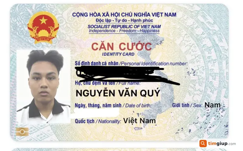 Tìm túi đeo chéo chứa giấy tờ tên Nguyễn Văn Quý tại Hà Nội