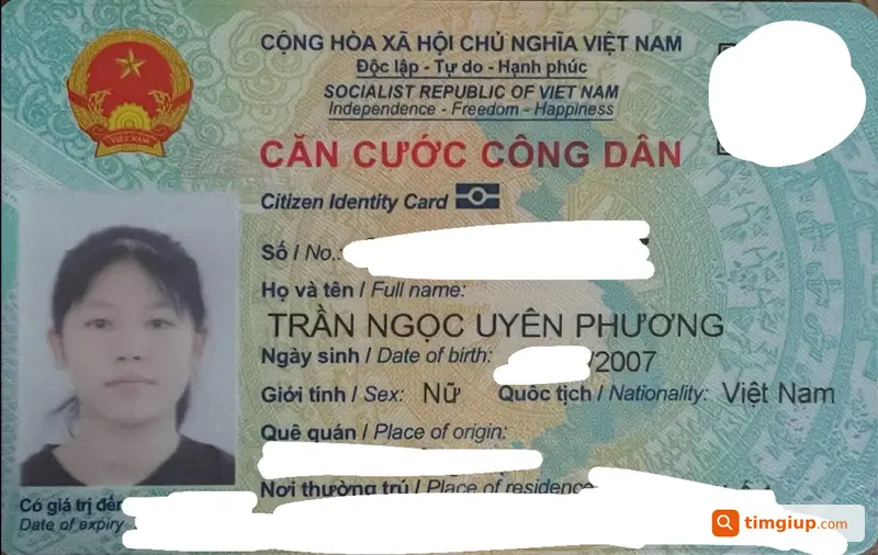 Rơi Ví Giấy Tờ Tên Trần Ngọc Uyên Phương Ở TPHCM