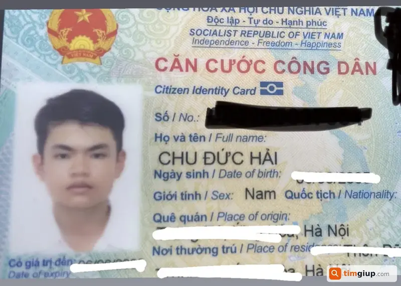 Tìm ví màu nâu đánh rơi tại Cầu Giấy, Hà Nội - Tên Chu Đức Hải