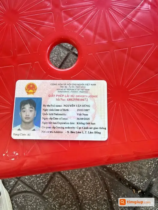 Nhặt Được Đồ Tại 726 Nguyễn Căn Cừ, Liên Hệ Nhận Lại