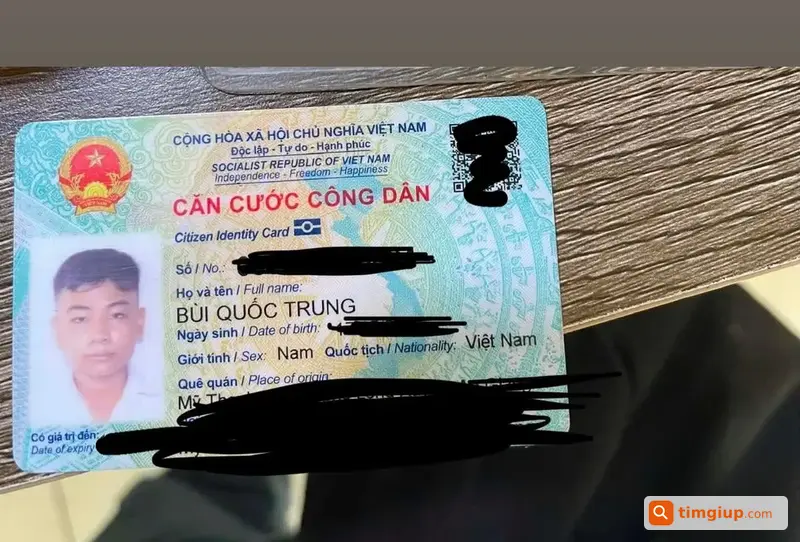 Tìm Ví Có CCCD Và Giấy Tờ Xe Tại Bình Chánh, HCM