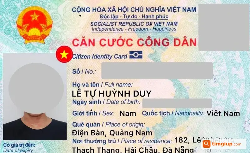 Ví Đen Chứa CCCD Và Giấy Tờ Rơi Tại Nguyễn Hữu Thọ