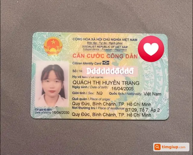 Đánh Rơi CCCD Quách Thị Huyền Trang Trên Đường Về Quận 8