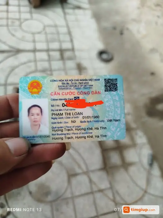 Nhặt Được Thẻ Căn Cước Gần Cửa Ga Tàu Hương Phố
