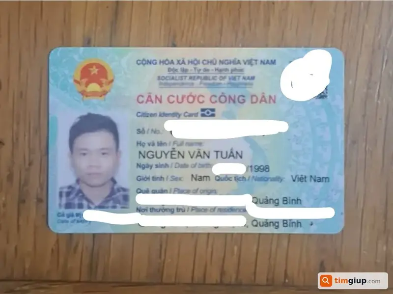 Tìm ví màu nâu thất lạc tại tỉnh Khánh Hòa - Tên Nguyễn Văn Tuấn