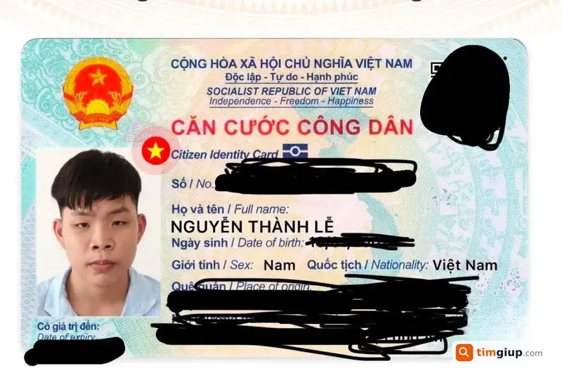 Tìm Ví Màu Đen Và Giấy Tờ Tên Nguyễn Thành Lễ Tại TP.HCM