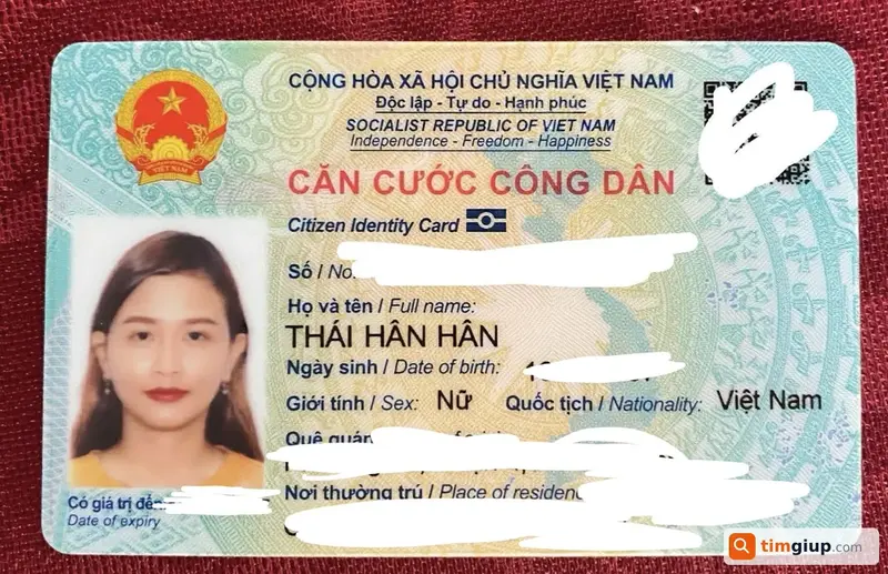 Tìm ví và giấy tờ tùy thân tên Thái Hân Hân tại Hải Phòng