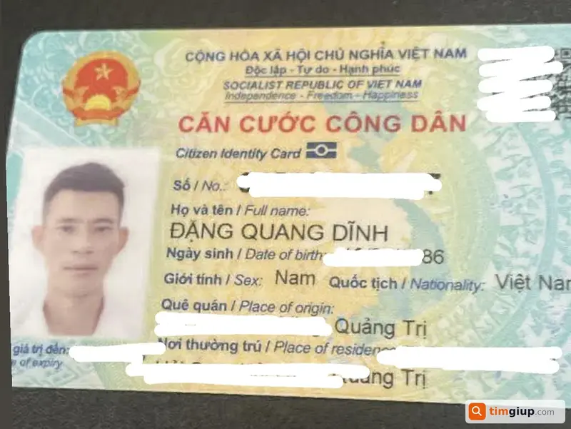Tìm ví chứa giấy tờ tùy thân tên Đặng Quang Dĩnh tại Hà Nội