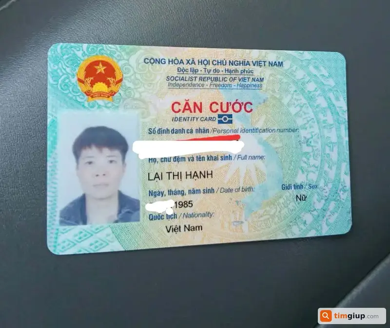 Tìm ví màu nâu chứa giấy tờ của chị Lại Thị Hạnh tại Hải Phòng
