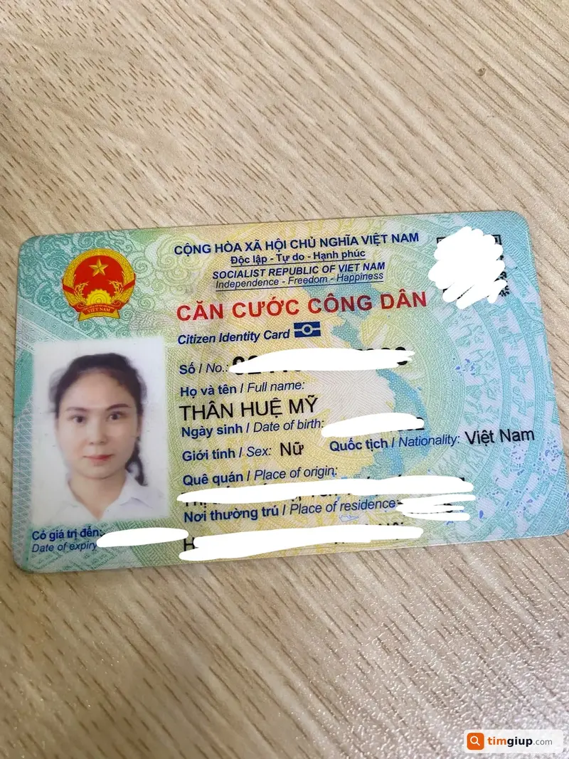 Tìm ví màu nâu và giấy tờ mang tên Thân Huệ Mỹ tại Bắc Từ Liêm, Hà Nội