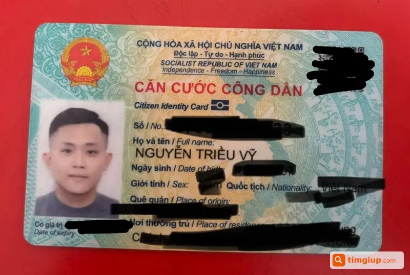 Tìm Ví Giấy Tờ Nguyễn Triều Vỹ Rơi Tuyến Hóc Môn - Đảo Kim Cương