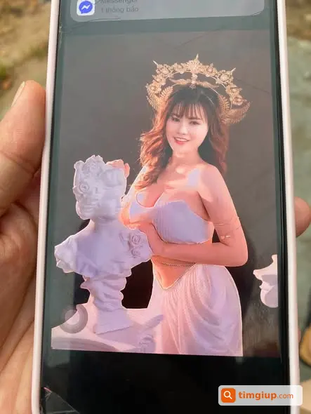 Điện Thoại iPhone 12 Pro Max Đánh Rơi Từ Nguyễn Tất Thành