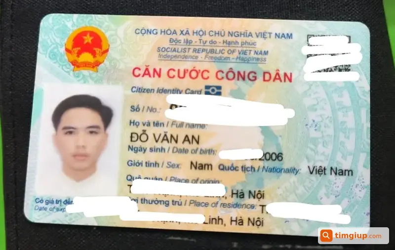 Rơi Ví Màu Đen Có CCCD, Bằng Lái Và Thẻ Sinh Viên Tại Hà Nội