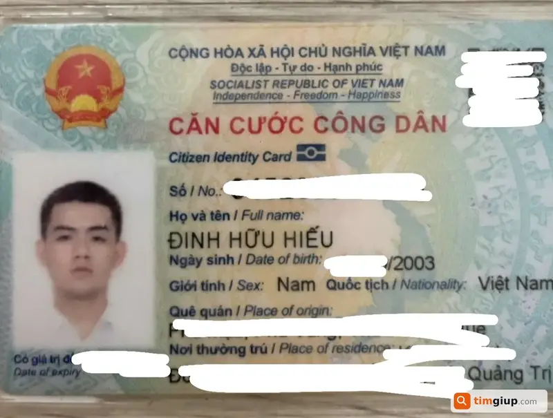Tìm căn cước công dân tên Đinh Hữu Hiếu và cavet xe Đinh Thị Tường Vân tại TP.HCM
