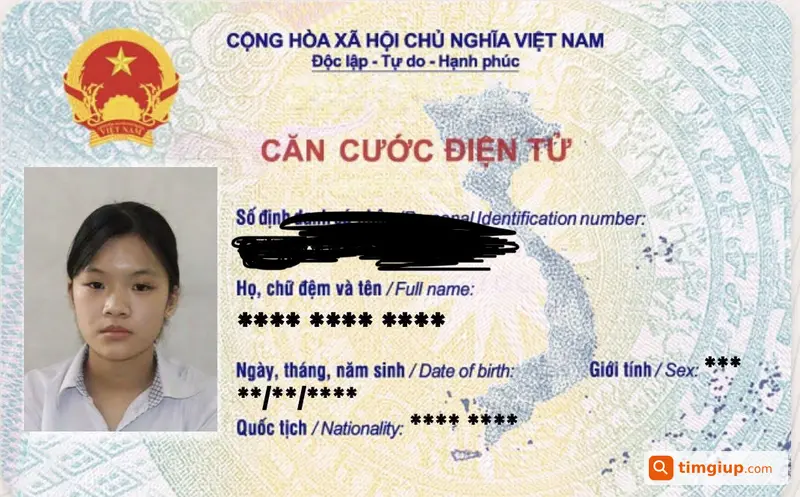 Tìm Ví Màu Hồng Có CCCD Tên Hà Phương Anh Tại Mễ Trì