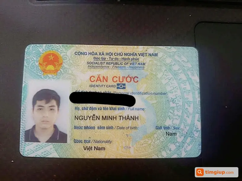 Ví Tiền Có Giấy Tờ Nguyễn Minh Thành Rơi Tại Bình Thạnh