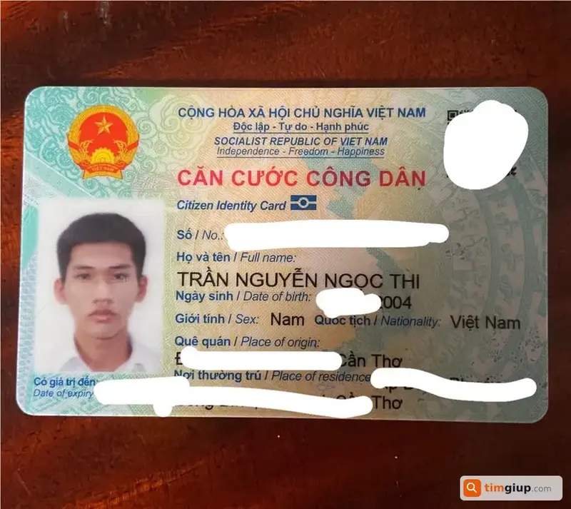 Tìm ví và giấy tờ tùy thân của Trần Nguyễn Ngọc Thi tại Cần Thơ