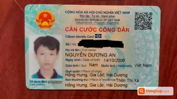 Ví Nâu Cùng CCCD Và Giấy Tờ Đánh Rơi Tại Đông Anh, Long Biên