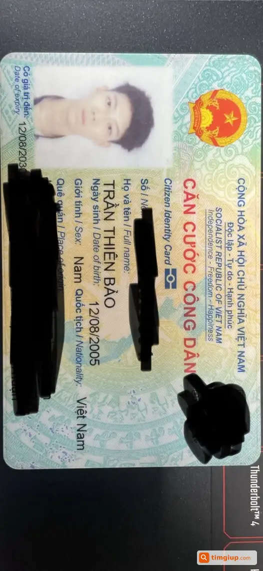 Rơi Ví Màu Đen Có CCCD Và Giấy Tờ Tại Khu Vực Quận 8, TP.HCM