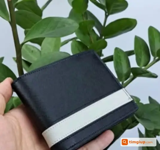 Ví Có CCCD Tên Hoàng Minh Diện Rơi Ở Cống Vân Chàng